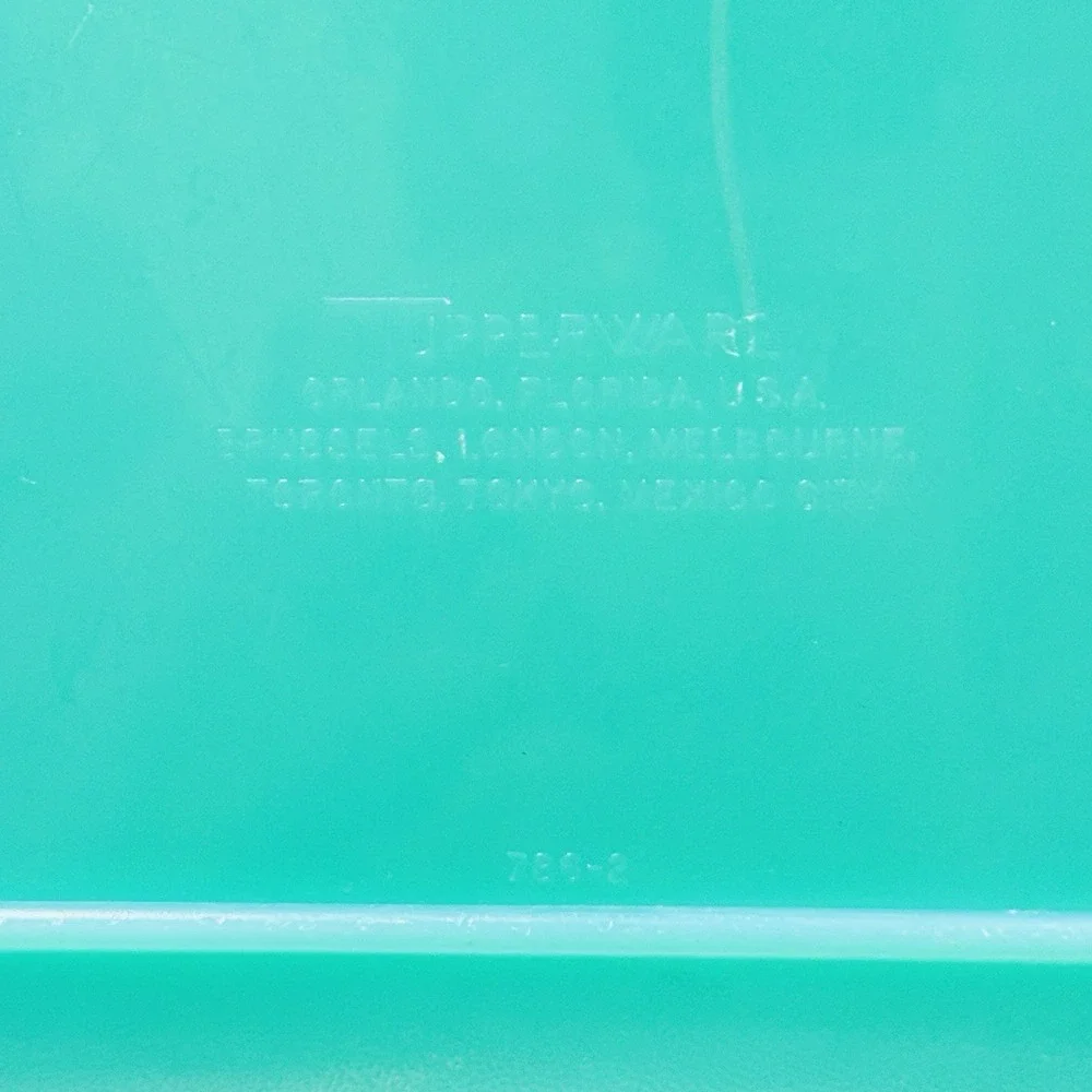 Vintage Tupperware Jadeite Storage Bowl w Lid‎ & Handles No. 786-2 No Grater